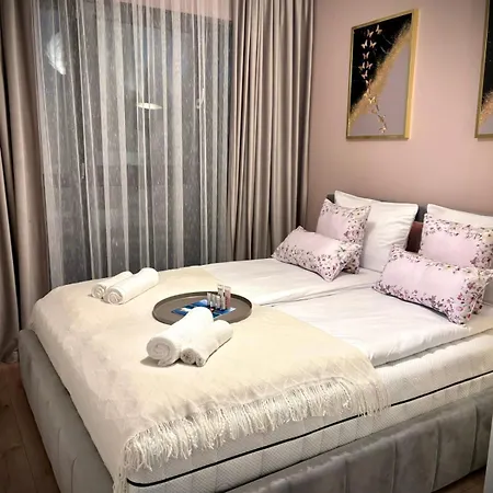 Apartament White Glove Deluxe Sobieszewo *